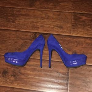 Blue suede and snake skin heels